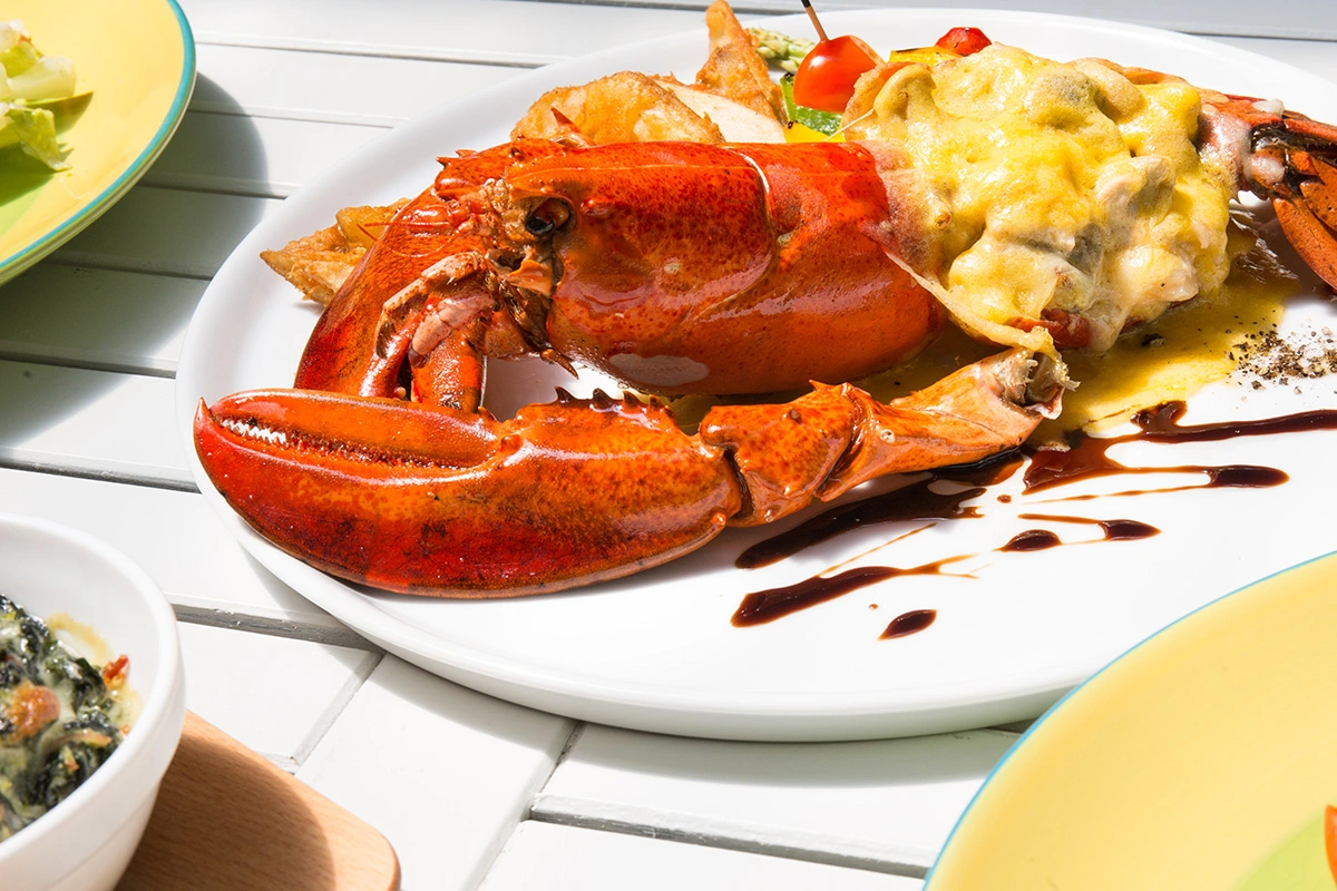 Best Sides to Serve with Crawfish Boil