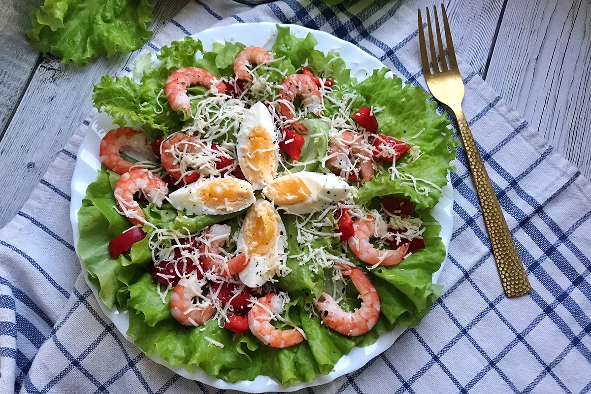 Cold and Refreshing Shrimp Salad