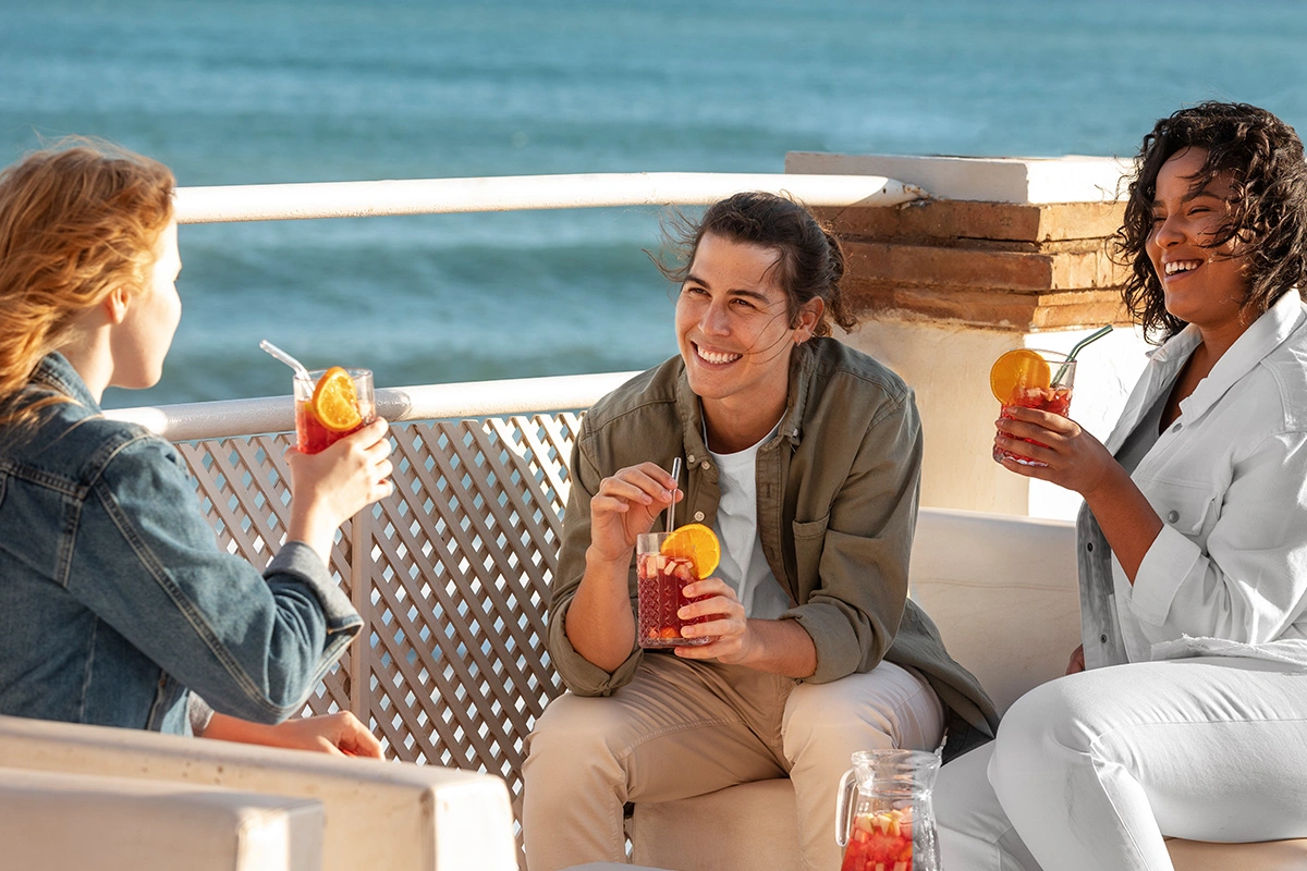 Different Ways to Enjoy a Seafood Cocktail
