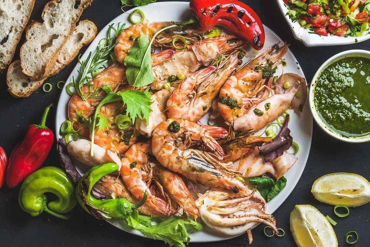 end-your-day-with-delicious-seafood-at-red-crab-juicy-seafood