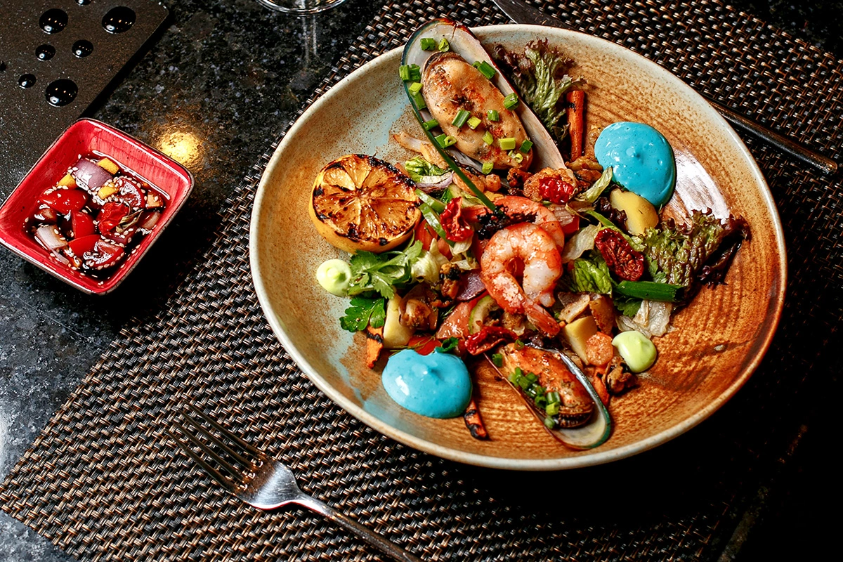 End Your Day with Delicious Seafood at Red Crab Juicy Seafood