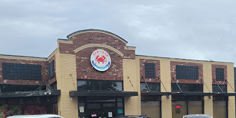 Red Crab Juicy Seafood, East 9 Mile Road, Pensacola, FL, USA