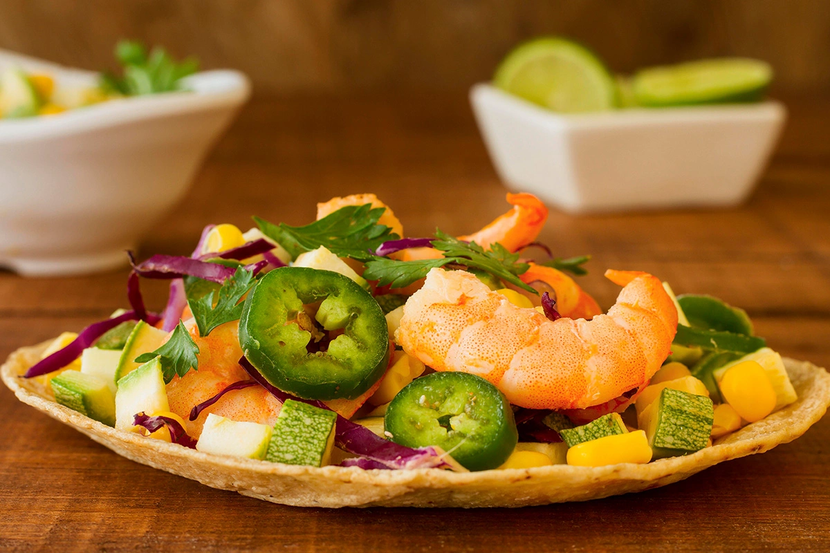 Healthy Avocado Shrimp Salad Bowl