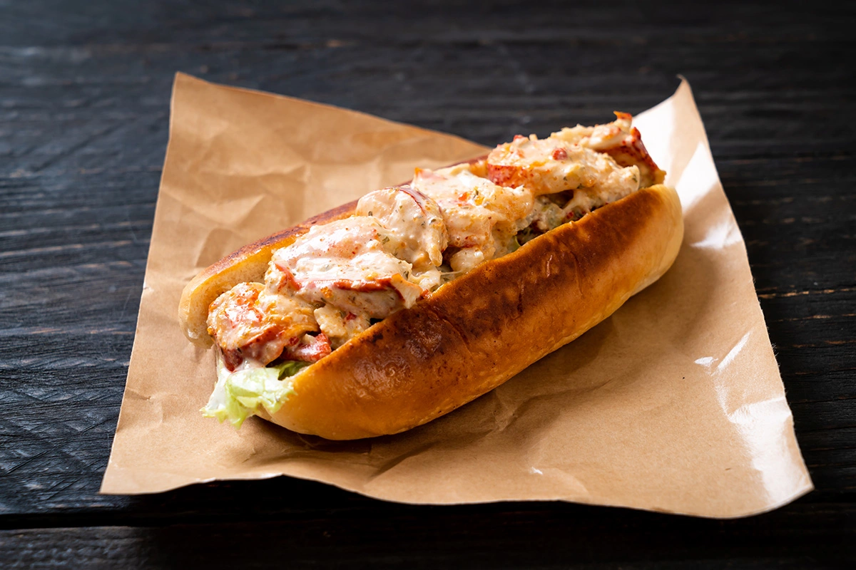 How to Build the Perfect Crab Po Boy Sandwich