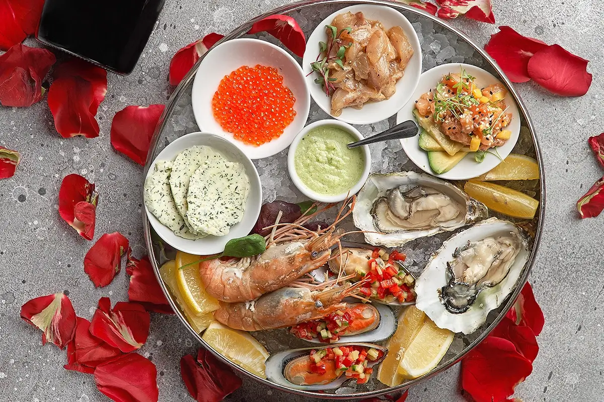 how-to-plan-the-perfect-valentine-s-dinner-at-red-crab