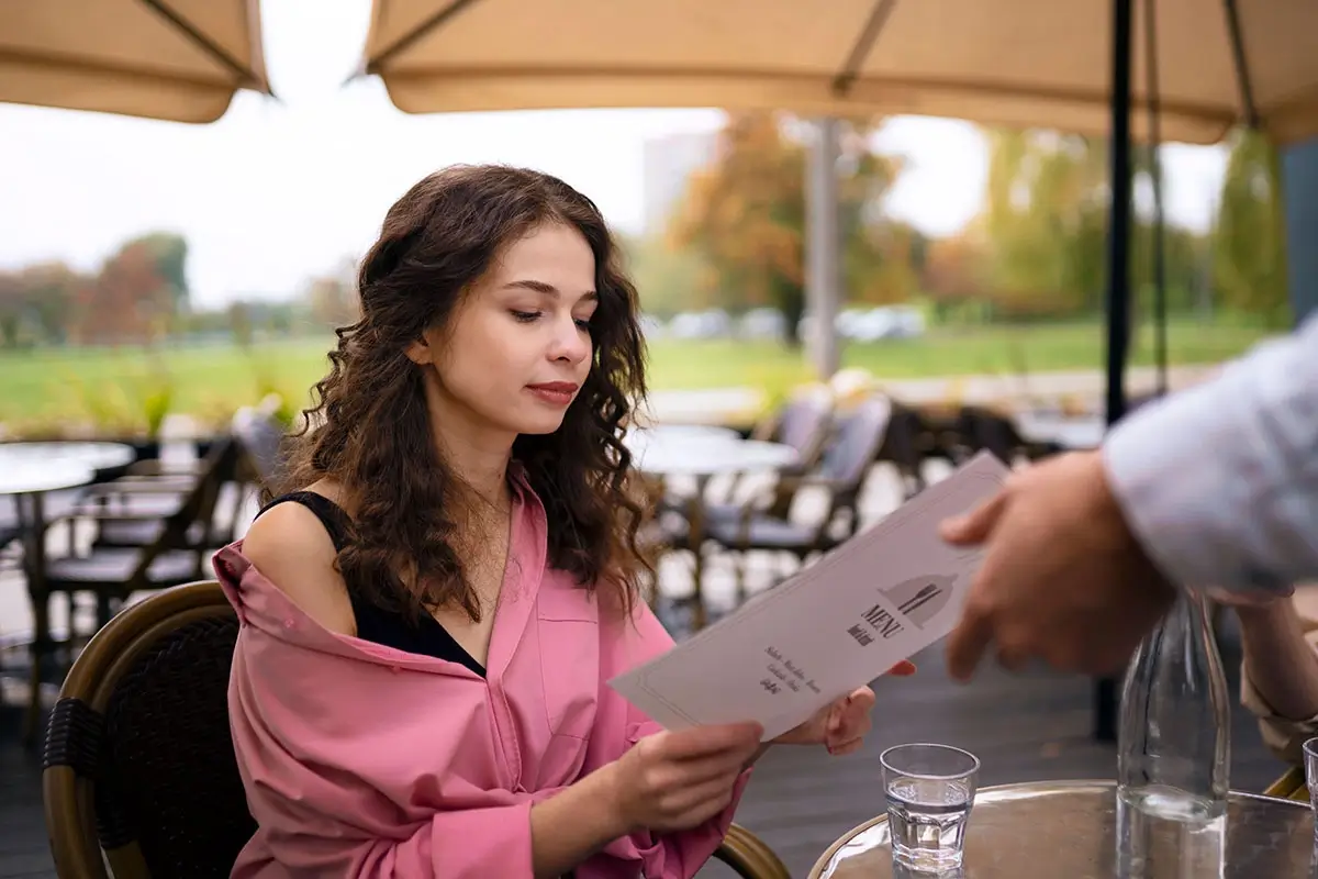 Menu-Specific Criticism from Diners