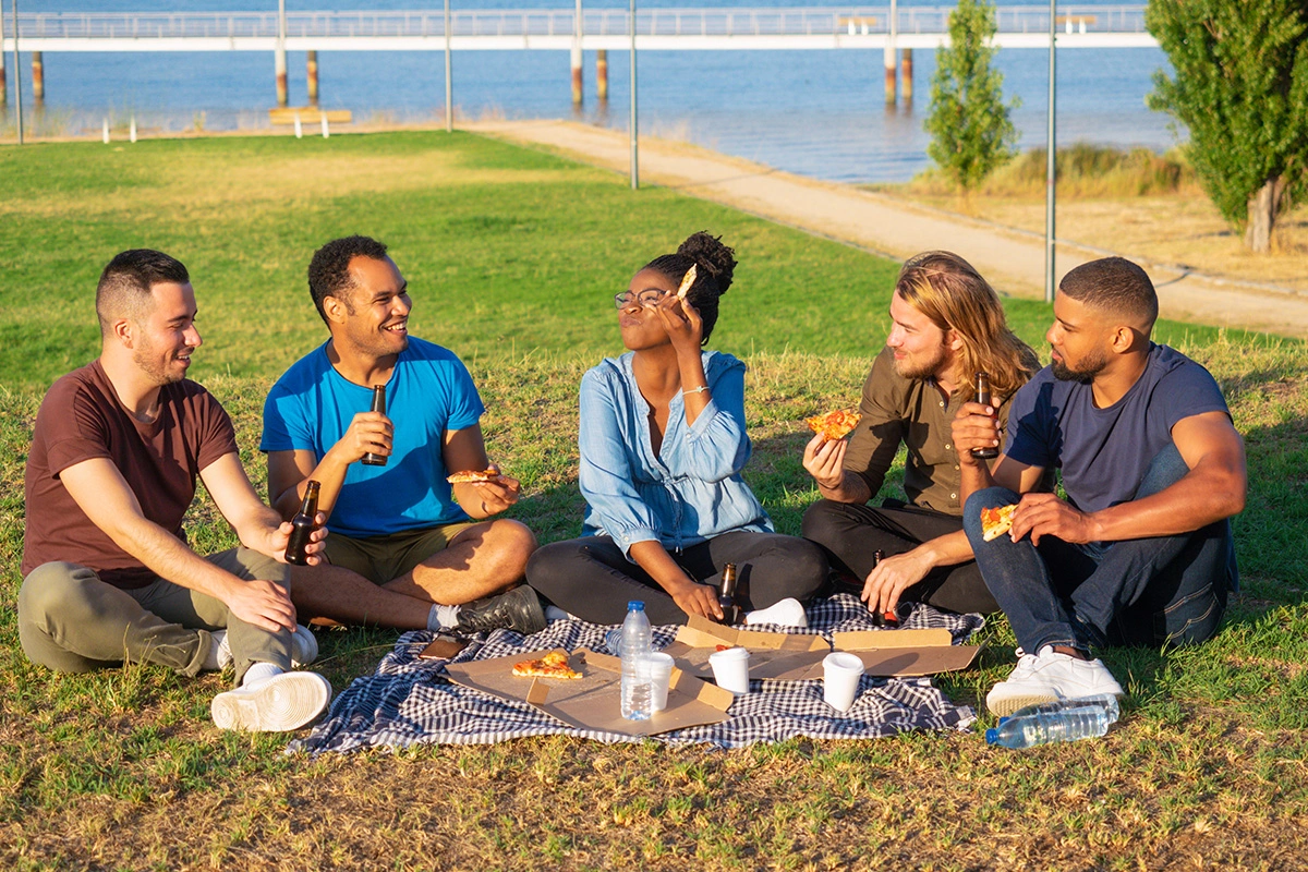 Relax and Picnic at Veterans Memorial Park
