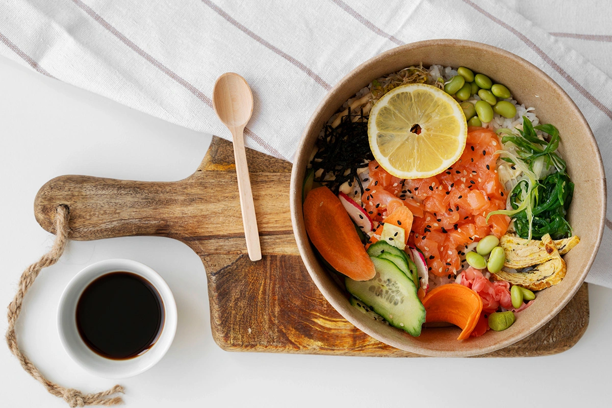Salmon Poke Bowl with Vegetables