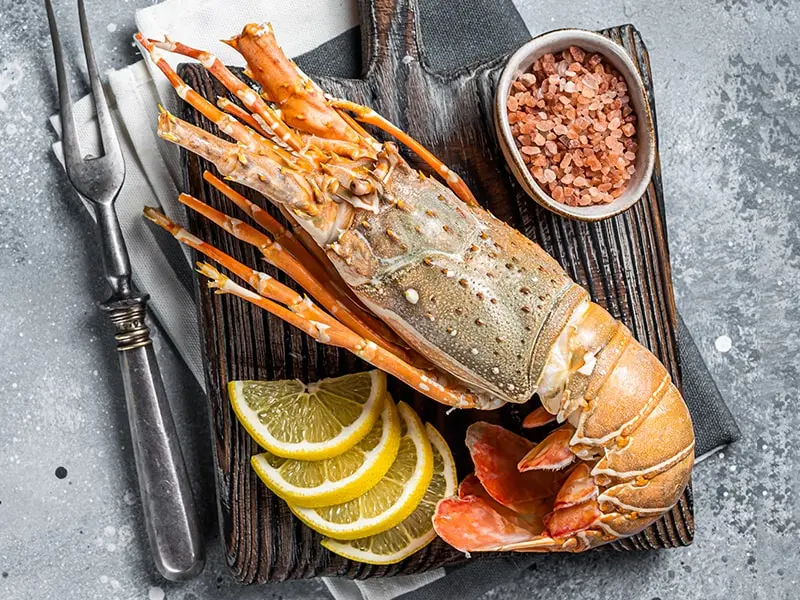 How to Buy Lobster Tails