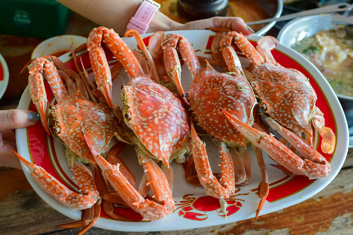 Treat Yourself to a Delicious Crab Dinner at Red Crab Juicy Seafood Restaurant